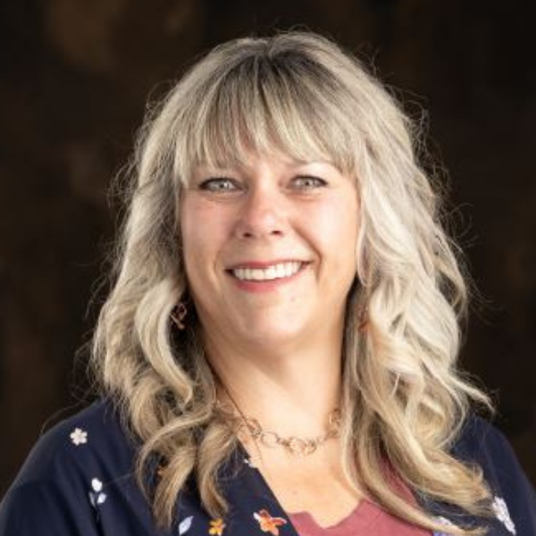 Rachelle Custer Photo